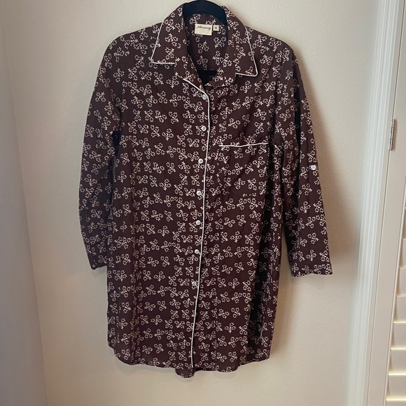 Julia Amory Dresses & Skirts - Julia Amory Husband Shirt Brown Floral Print 100% Cotton Tunic Dress Size M